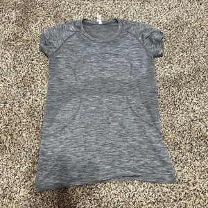 Lululemon swiftly tee